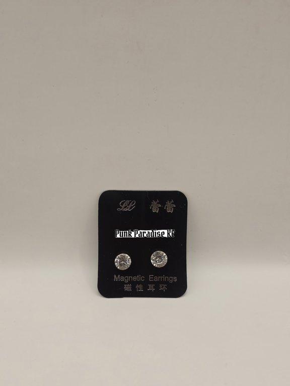Round medium magnetic studs