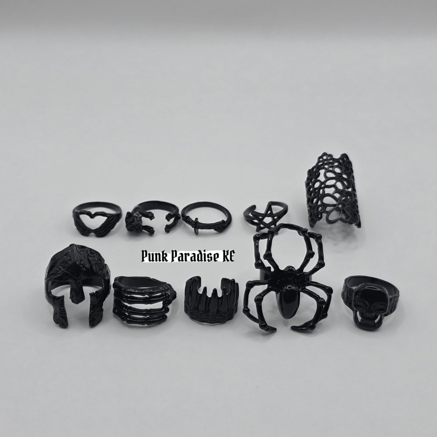 Black Ring Set